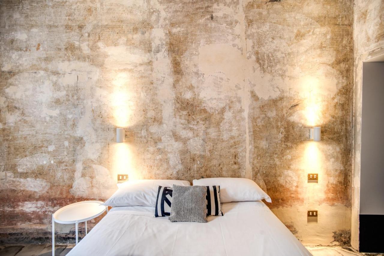 Stylish And Spacious Apartment Next To The Colosseum Rome Luaran gambar