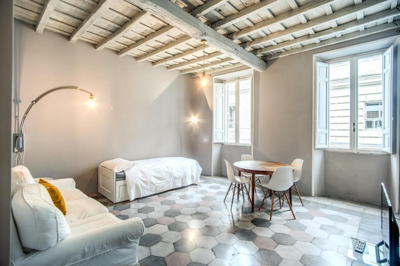 Stylish And Spacious Apartment Next To The Colosseum Rome Luaran gambar